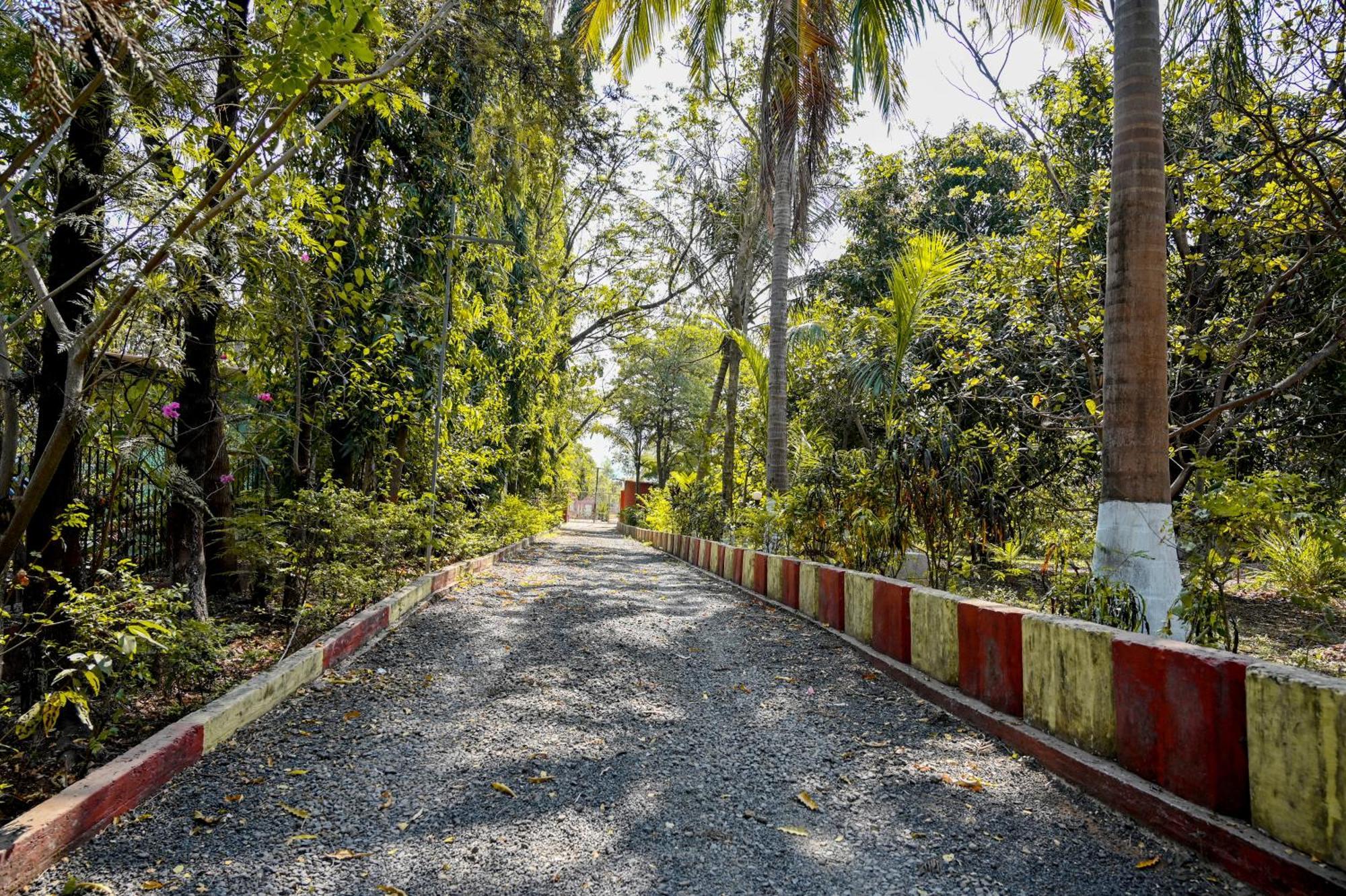 The Rippling Edge - River Front Property Karjat Kültér fotó